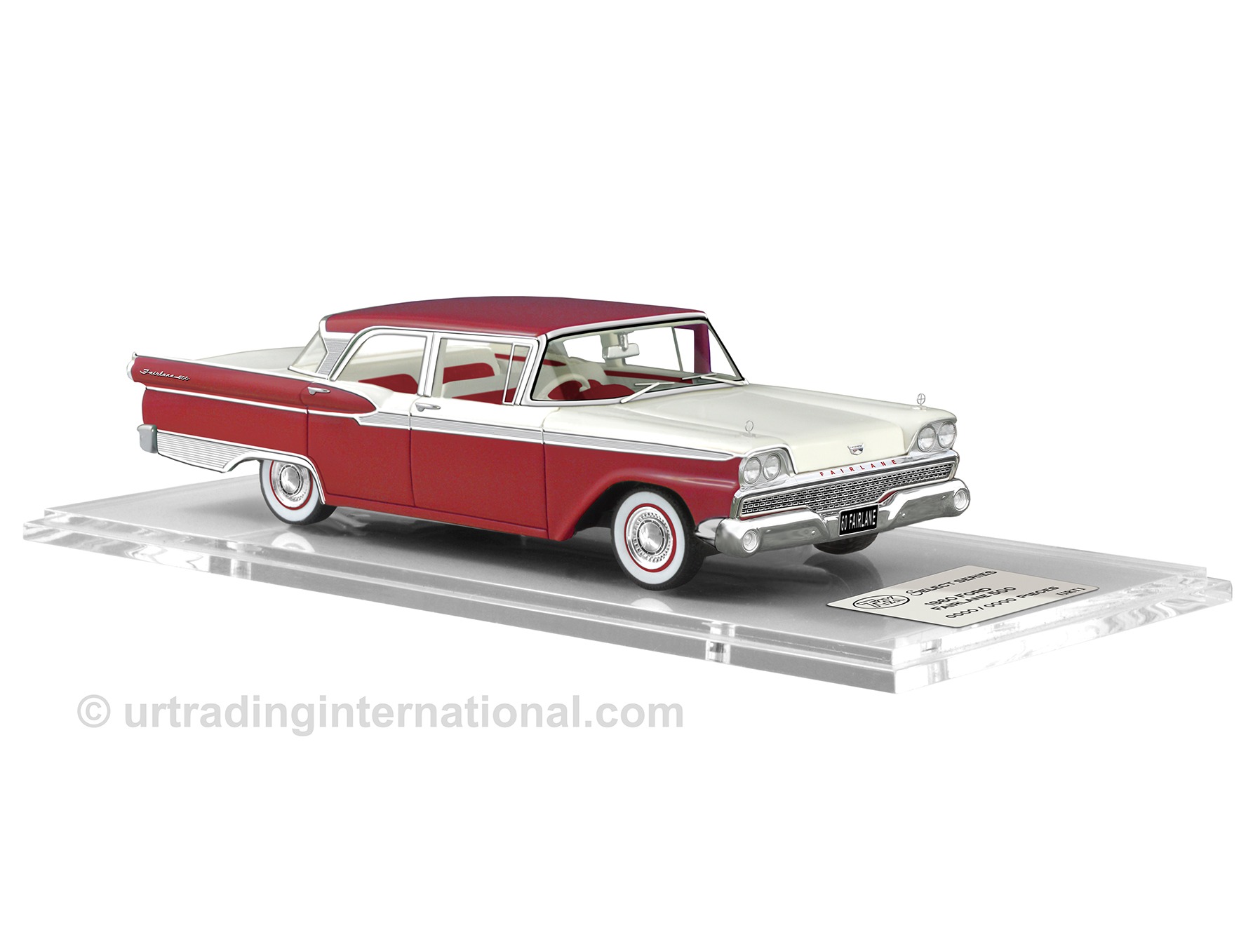 1960 Ford Fairlane 500 – Waratah Red